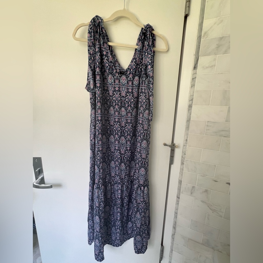 Banana Republic Maxi Sleeveless with mock ties Dress
